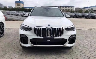 2021款奥迪Q7搭载3.0T+8AT对比宝马X5谁更值得购买