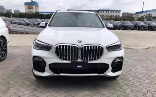 2021款奥迪Q7搭载3.0T+8AT对比宝马X5谁更值得购买