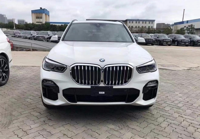 2021款奥迪Q7搭载3.0T+8AT对比宝马X5谁更值得购买-第1张图片