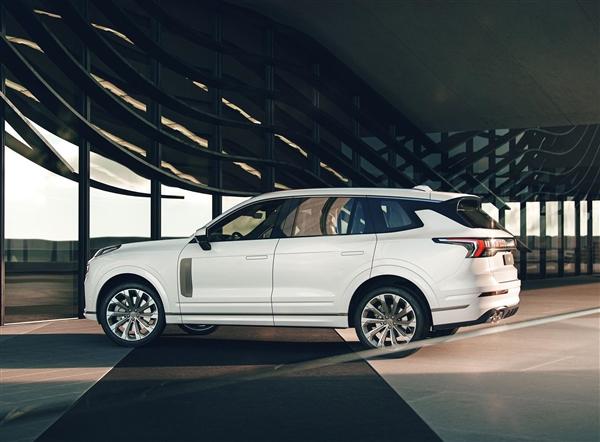 领克09基于SPA架构与沃尔沃全新XC90同平台打造-第3张图片