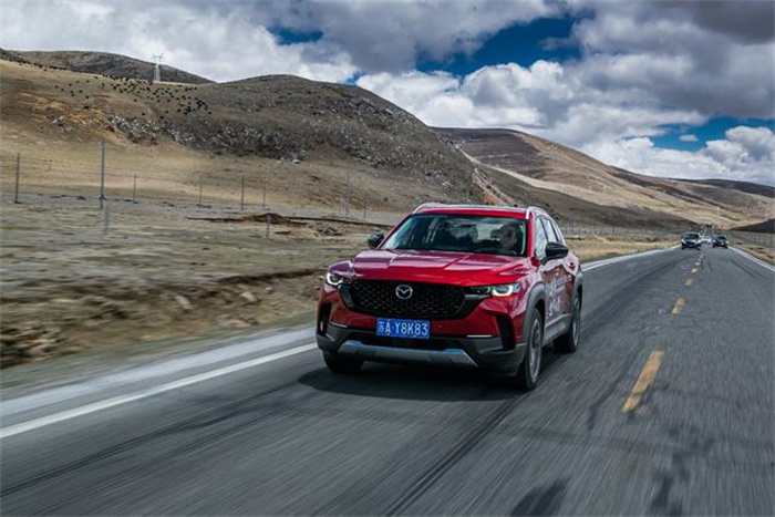 长安马自达cx-50报价及图片是15.98-20.68万元  第1张