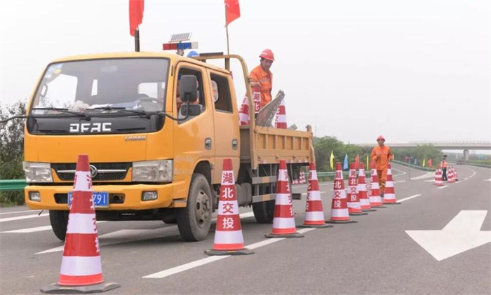 高速道路24小时救援电话：12122  第2张