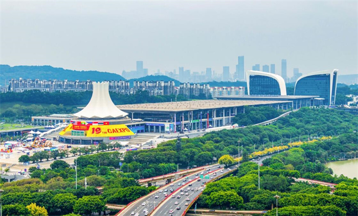 南宁国际会展中心怎么去，现场好停车吗？  第2张